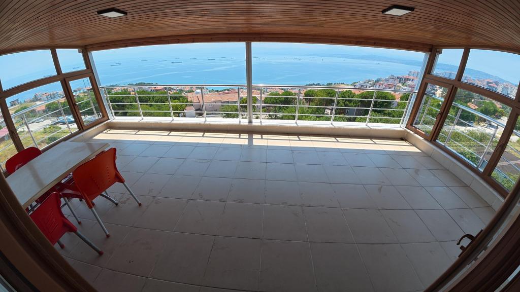 Daire-İki Yatak Odalı,Deniz Manzaralı