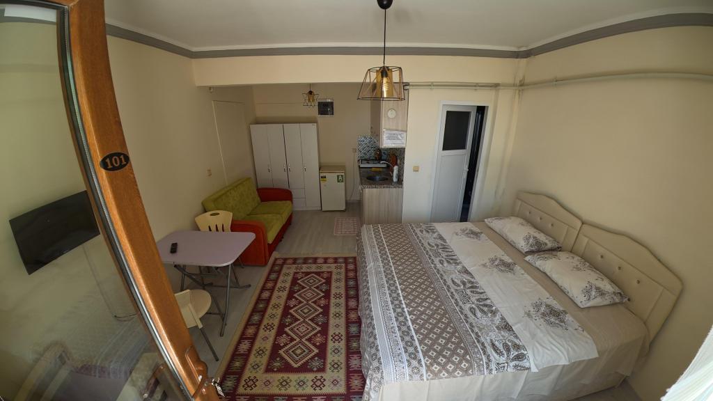 Ekonomik Oda,Bahçe Manzaralı,Balkonsuz