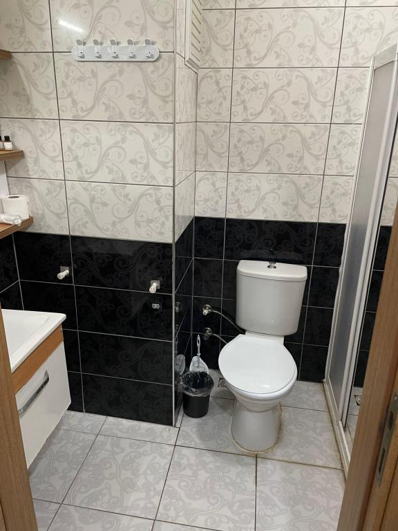 Özden  Pansiyon