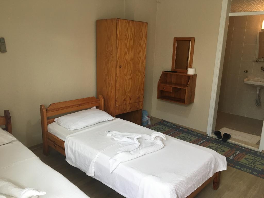 Iki Ayrı Yataklı Oda, Şehir Manzaralı