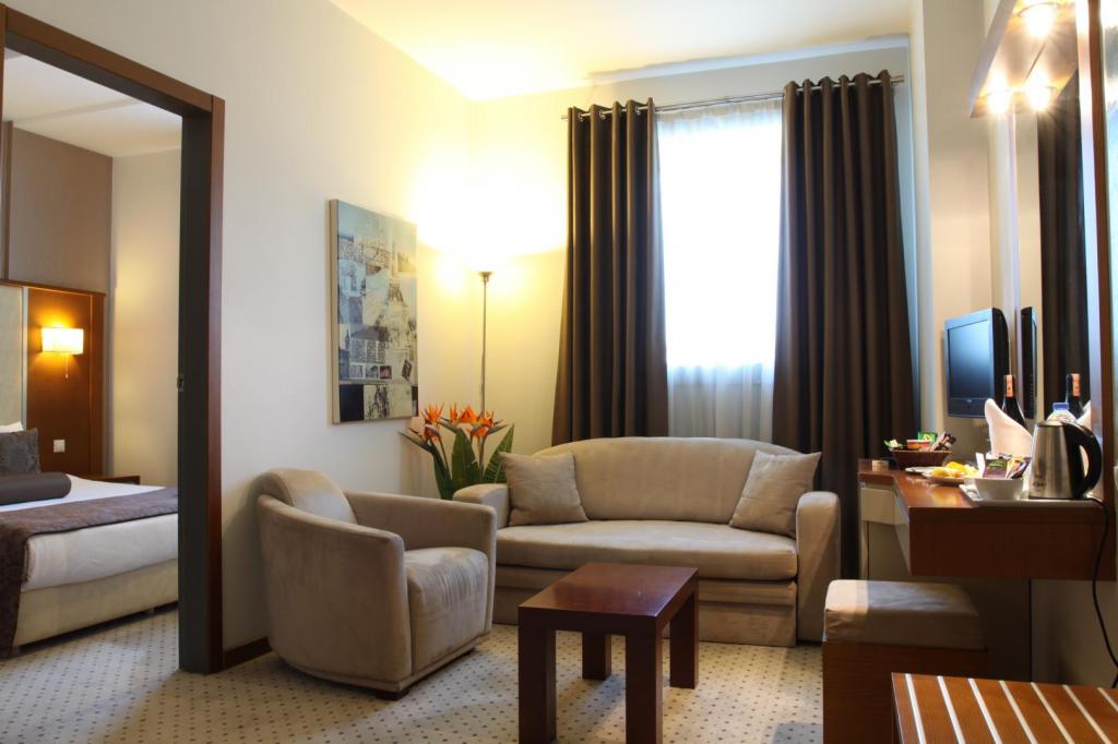Family Executive Room, City View