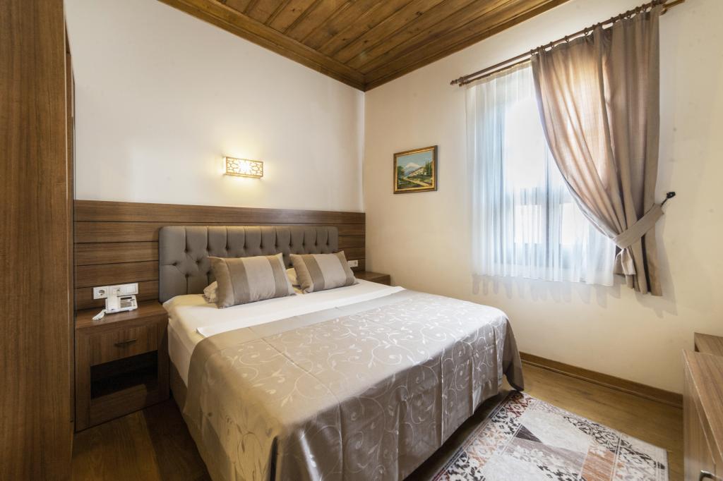 Ekonomik Oda, Şehir Manzaralı