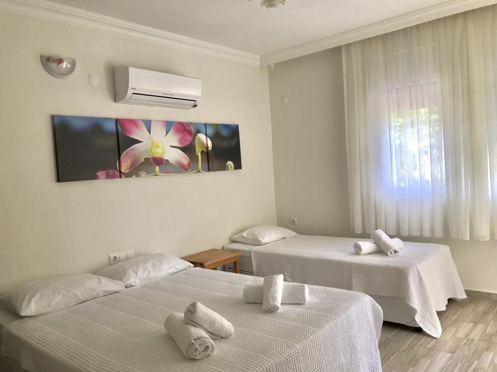 Standard Room, Garden View (3 Person)