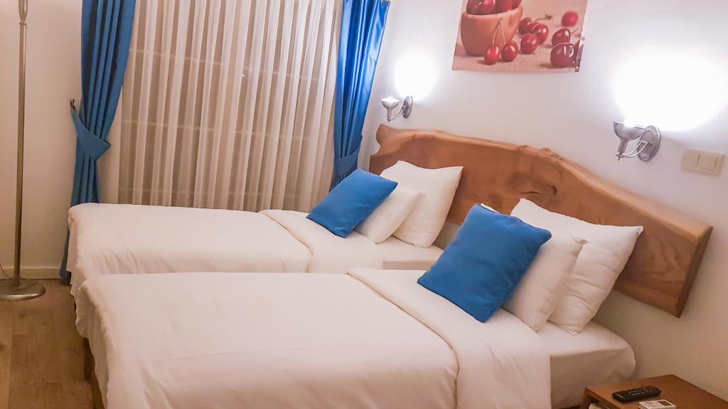 Standard Room (Balcony)