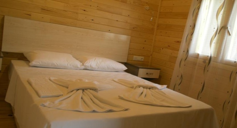 Bungalov, Kara Manzaralı (3 Kişilik)