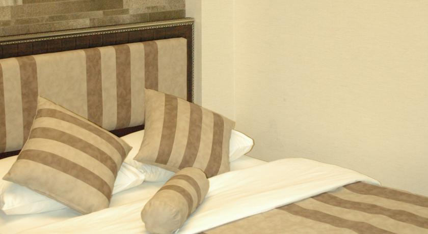 Standart Oda, Şehir Manzaralı