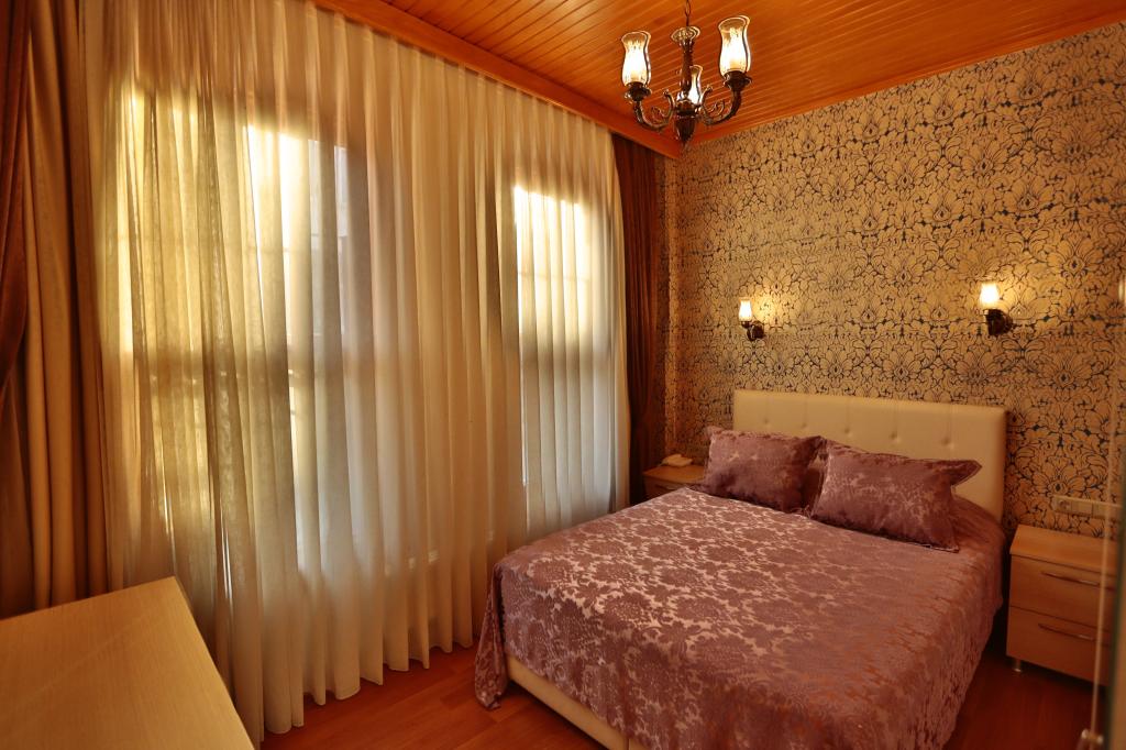 Standart Oda, Şehir Manzaralı