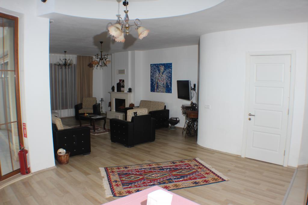 Villa,Havuz Manzaralı
