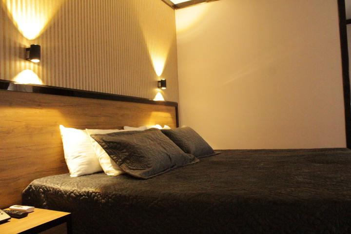 Suit Oda, Şehir Manzaralı