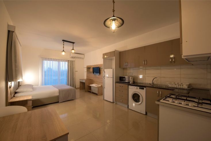 Studyo Suites