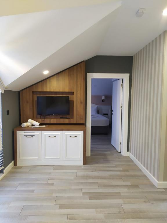 King Suite Terrace Room, City View (Terrace)