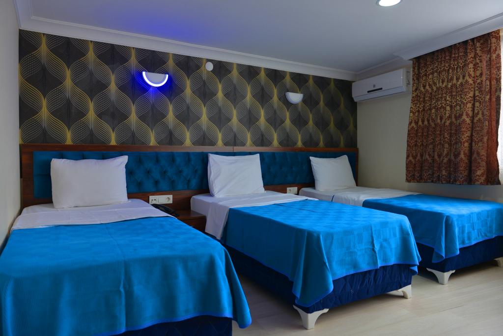 Standard Room, Sea View (3 Person)