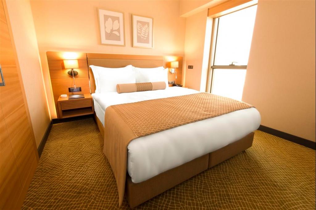 Standart Oda, Şehir Manzaralı