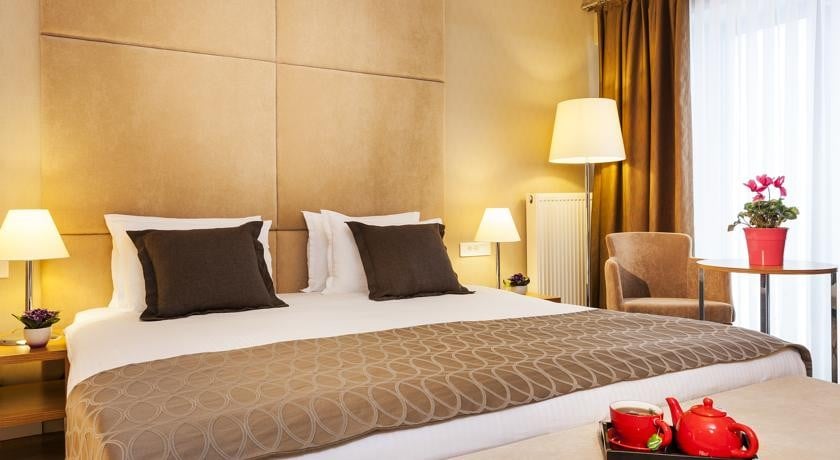 Standart Oda, Kara Manzaralı