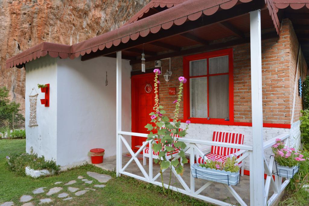 Standard Room, Garden View