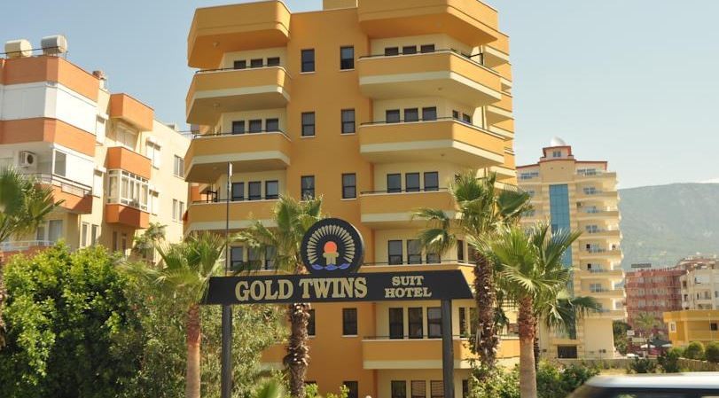 Gold Twins Beach Suite Hotel