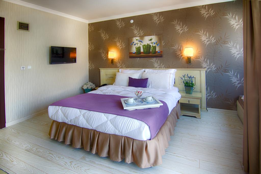 Standard Room, Land View (Balcony)