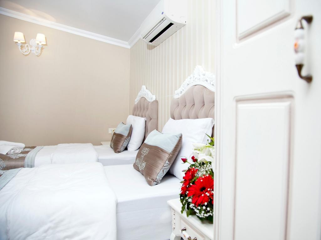 Standart Oda, Şehir Manzaralı