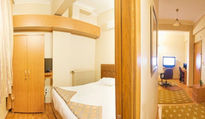 Suite Room, City View