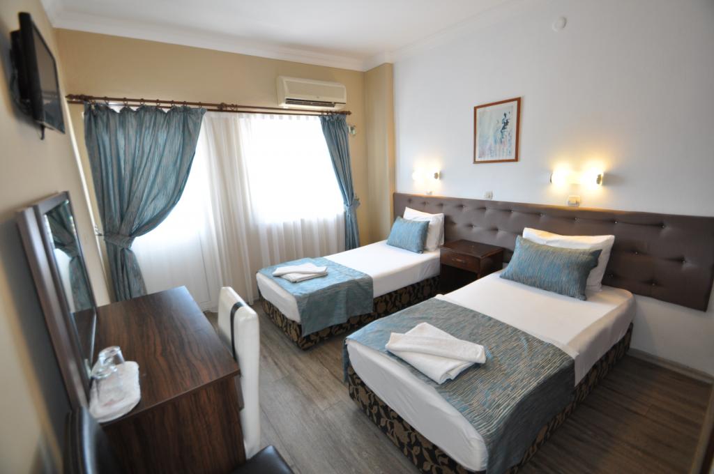 Standart Oda, Şehir Manzaralı (Balkonlu)