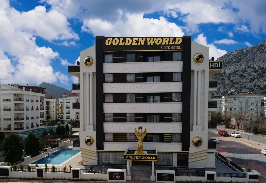 Golden World Suite Hotel