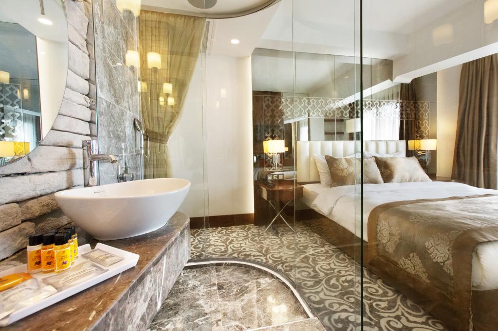 Standart Oda, Şehir Manzaralı (3 Kişilik)