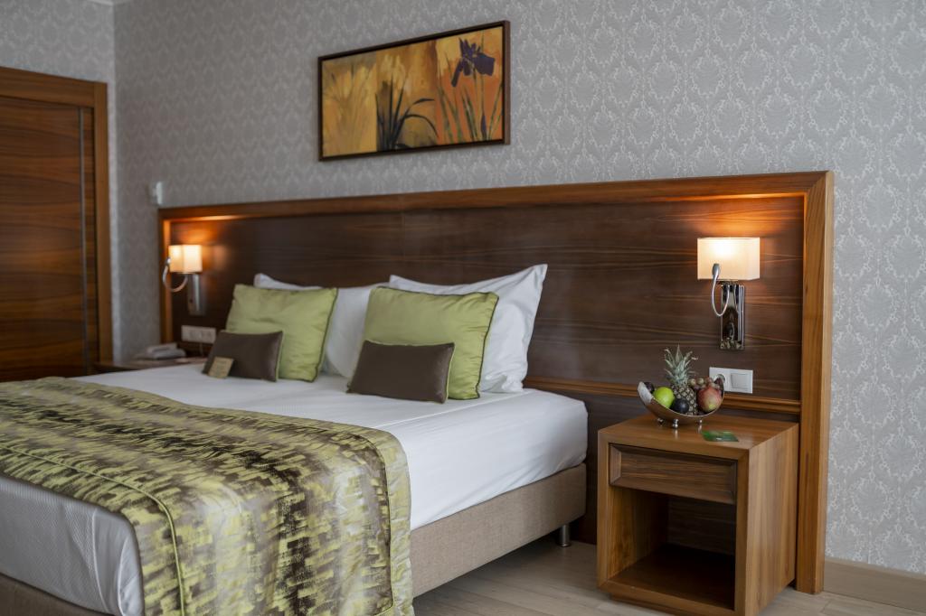 Standart Oda, Şehir Manzaralı