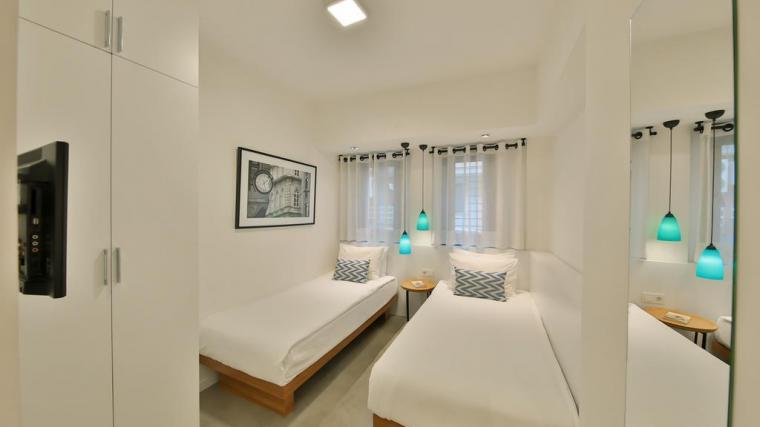 Twin Room, City View