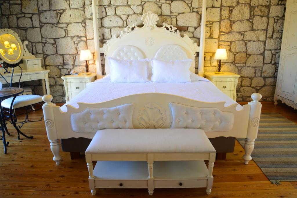Deluxe Oda,Havuz Manzaralı,Balkonlu