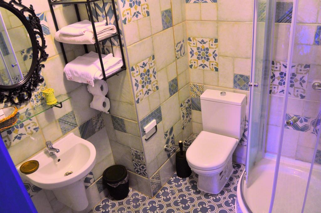 Çift Kişilik, Bahçe Manzaralı, Teraslı