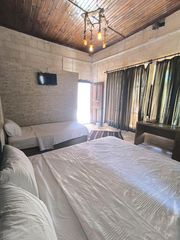 Standart Oda, Avlu Manzaralı