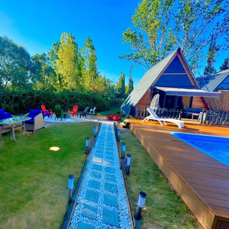 Deluxe Bungalov Oda, Havuz Manzaralı