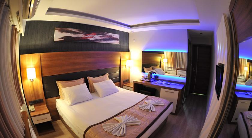 Standard Room, City View (3 Person)