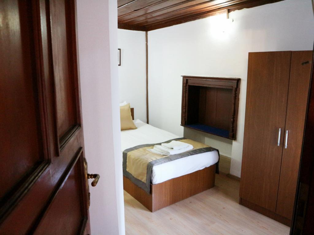 Tek Kişilik Oda, Manzarasız (1 Kişilik, Balkonsuz)