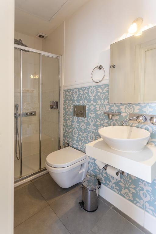 Deluxe Room, City View (3 Person)