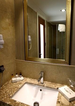 Standart Oda, Şehir Manzaralı