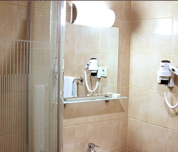 Twin Room, City View