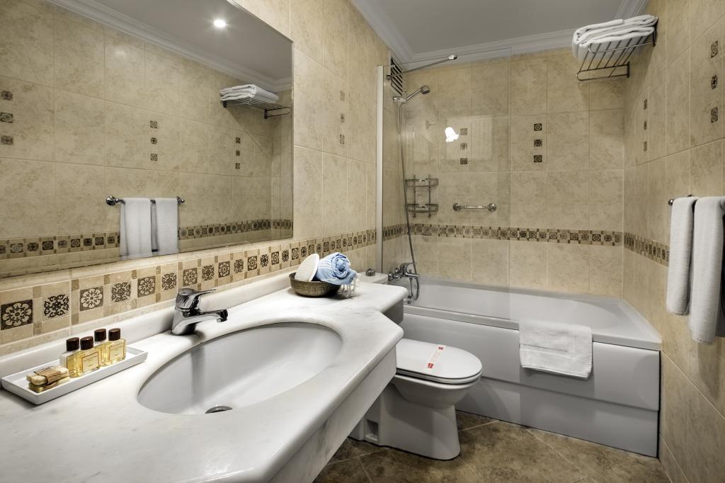 Superior Oda, Şehir Manzaralı