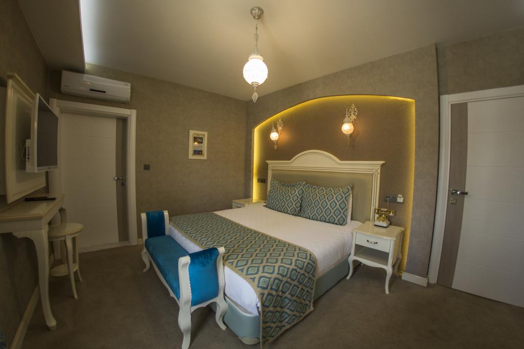Deluxe Oda, Nehir Manzaralı (Balkonlu)