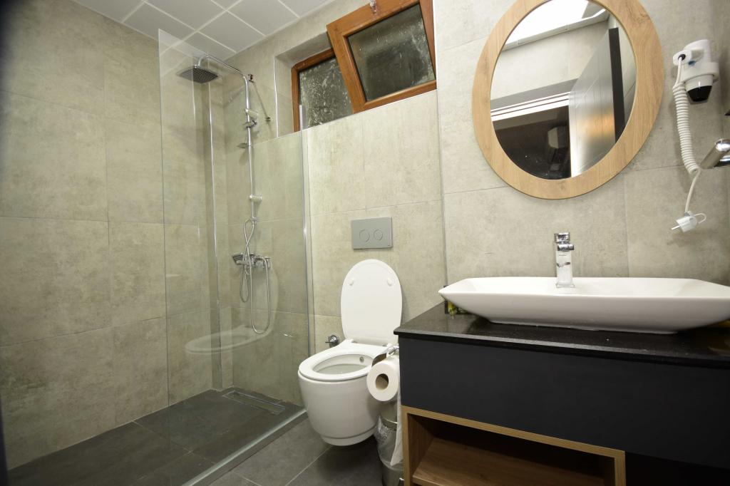 Twin Room, City View (Balcony)