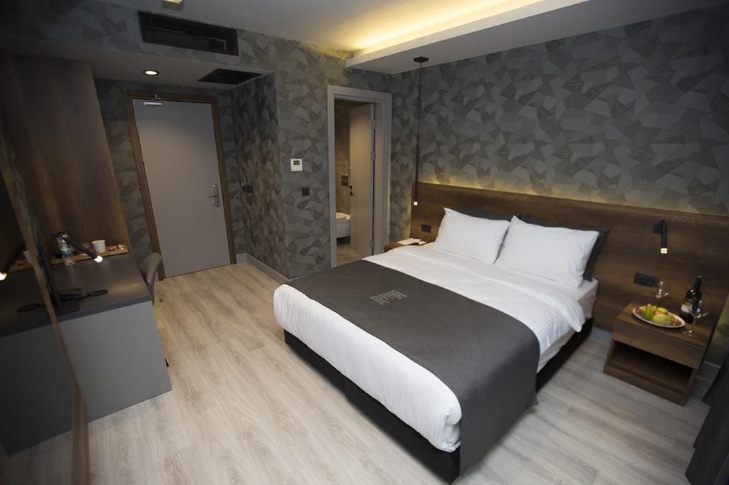 Standart Oda, Şehir Manzaralı