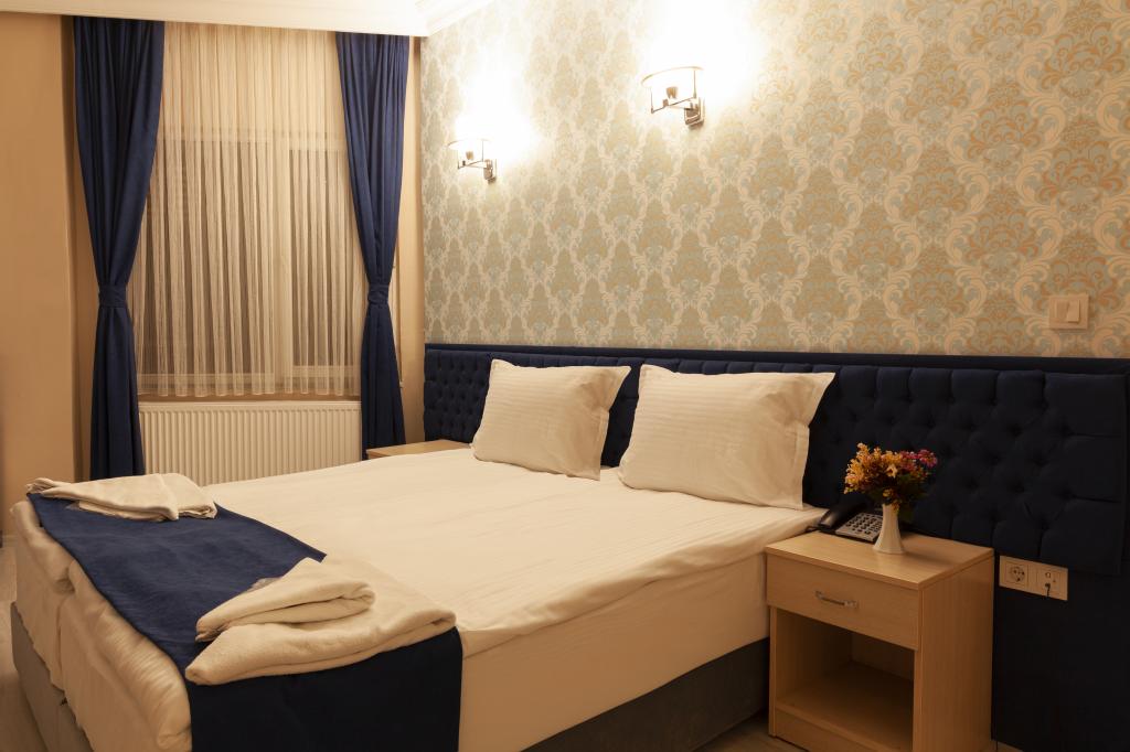 Standart Oda, Şehir Manzaralı (3 Kişilik)