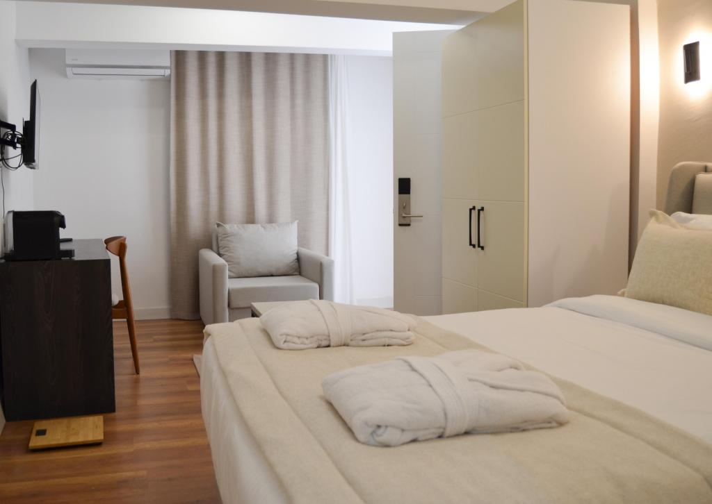 Deluxe Oda, Avlu Manzaralı (Balkonlu, Teraslı)