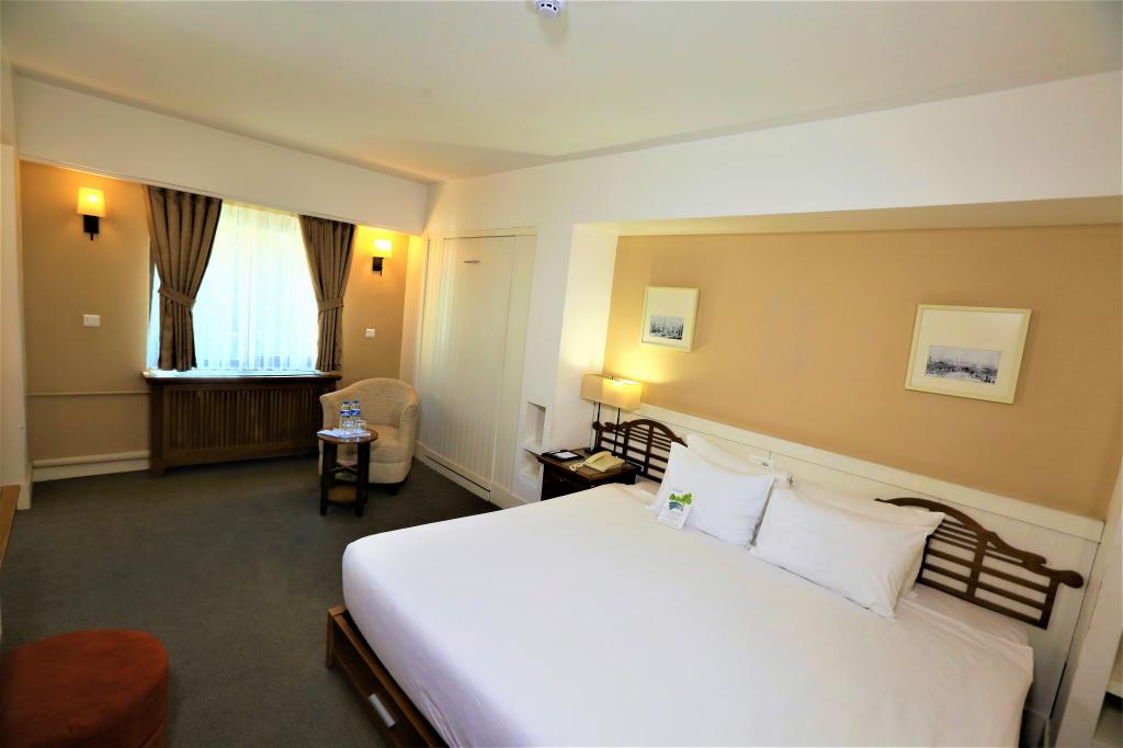 hotel-image