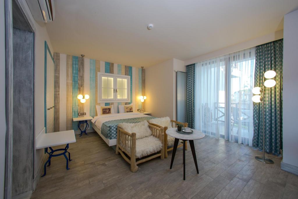 Superior Oda (Balkonlu)