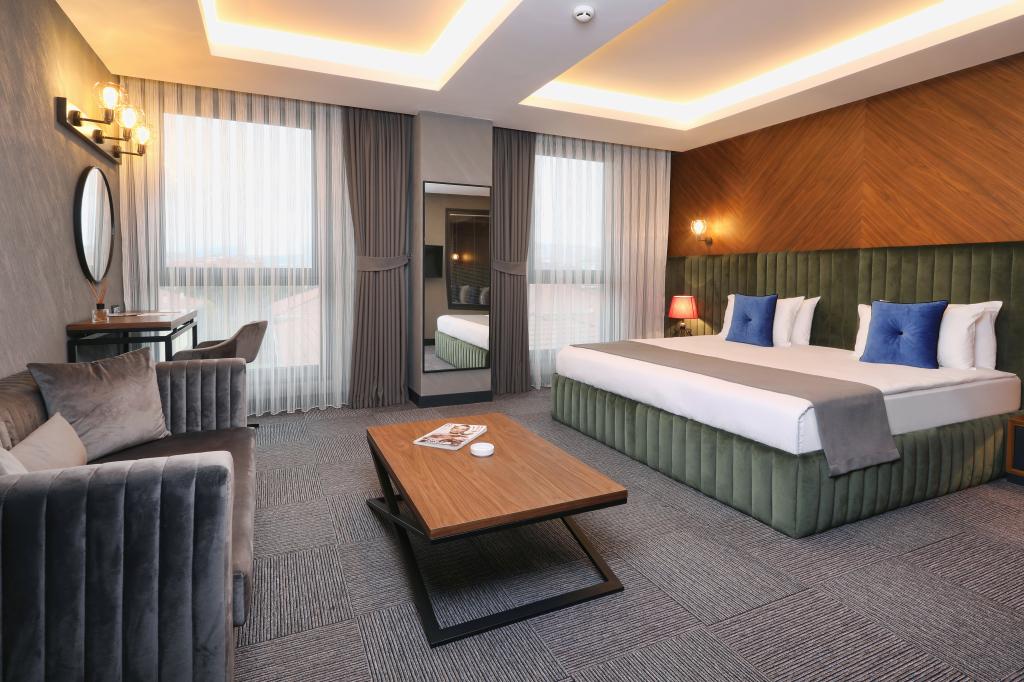 Suit Oda, Şehir Manzaralı