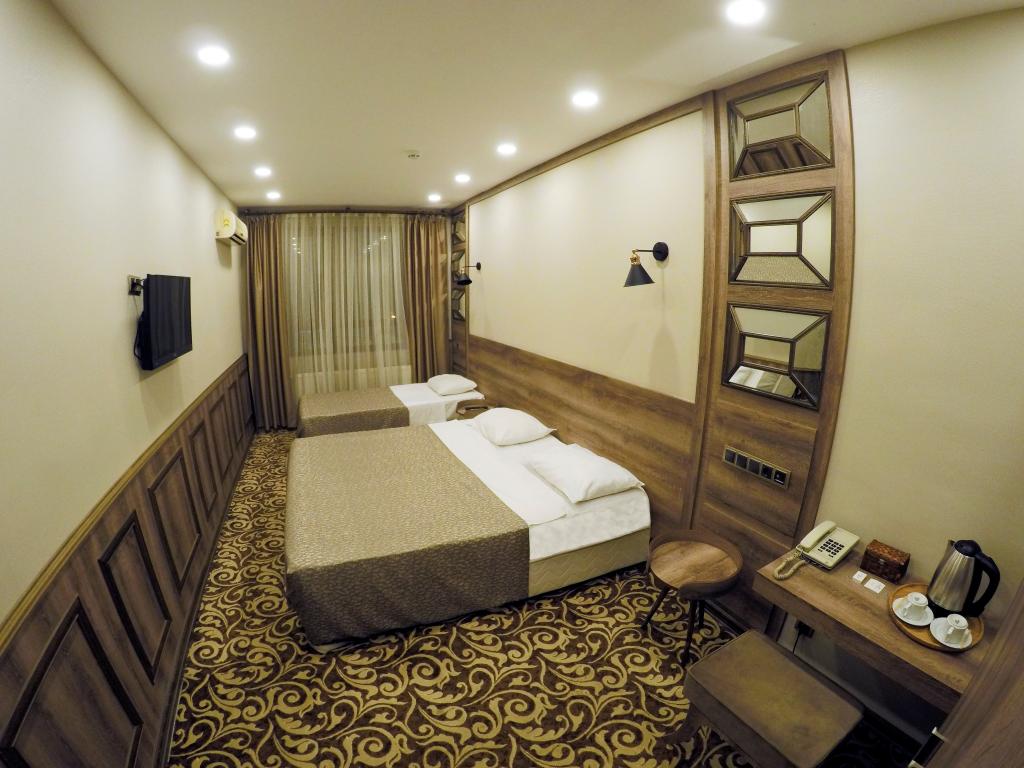 Aile Odası, Şehir Manzaralı