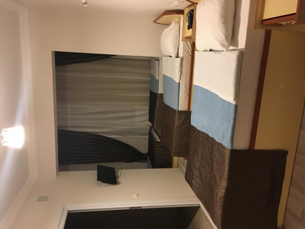 Standart Oda, Şehir Manzaralı