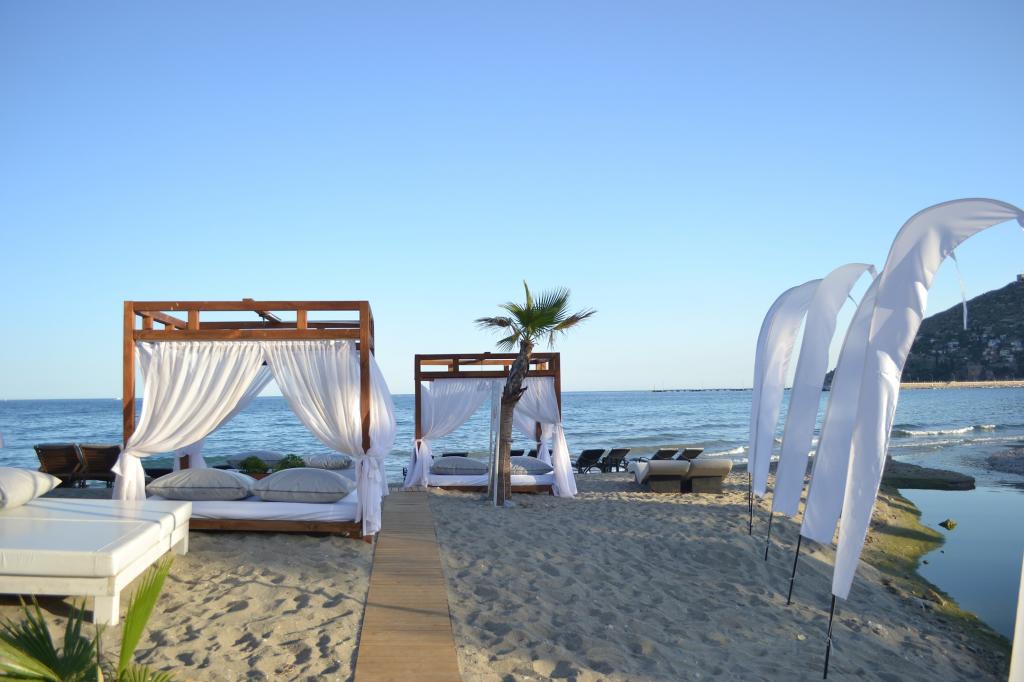 Beach boutique discount