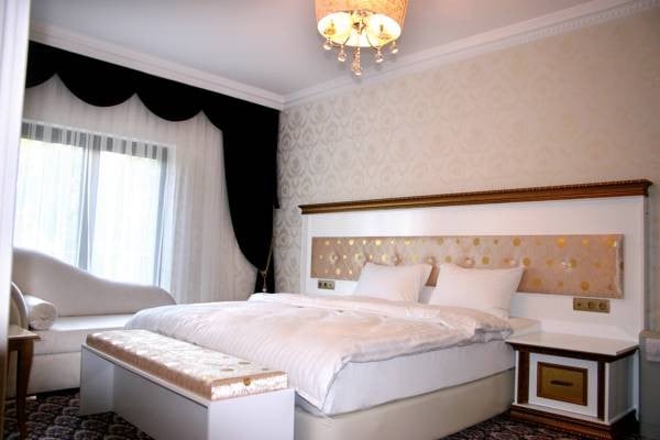 Standart Oda, Şehir Manzaralı